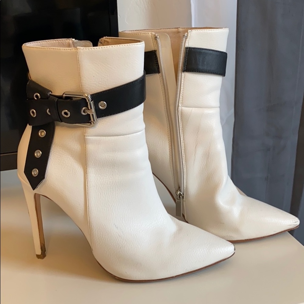 Raye the label white booties - Picture 7 of 7